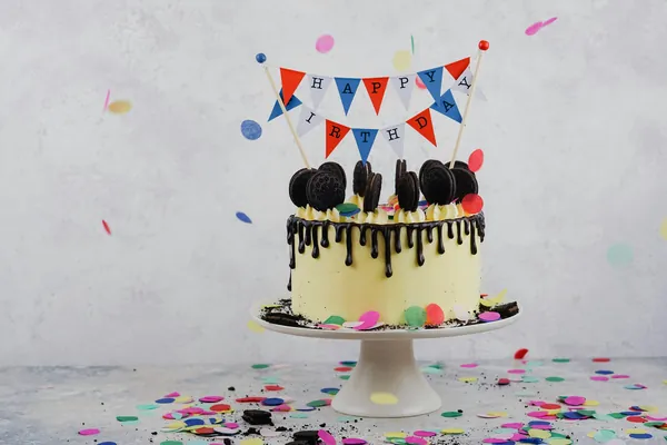 Party cake with bunting